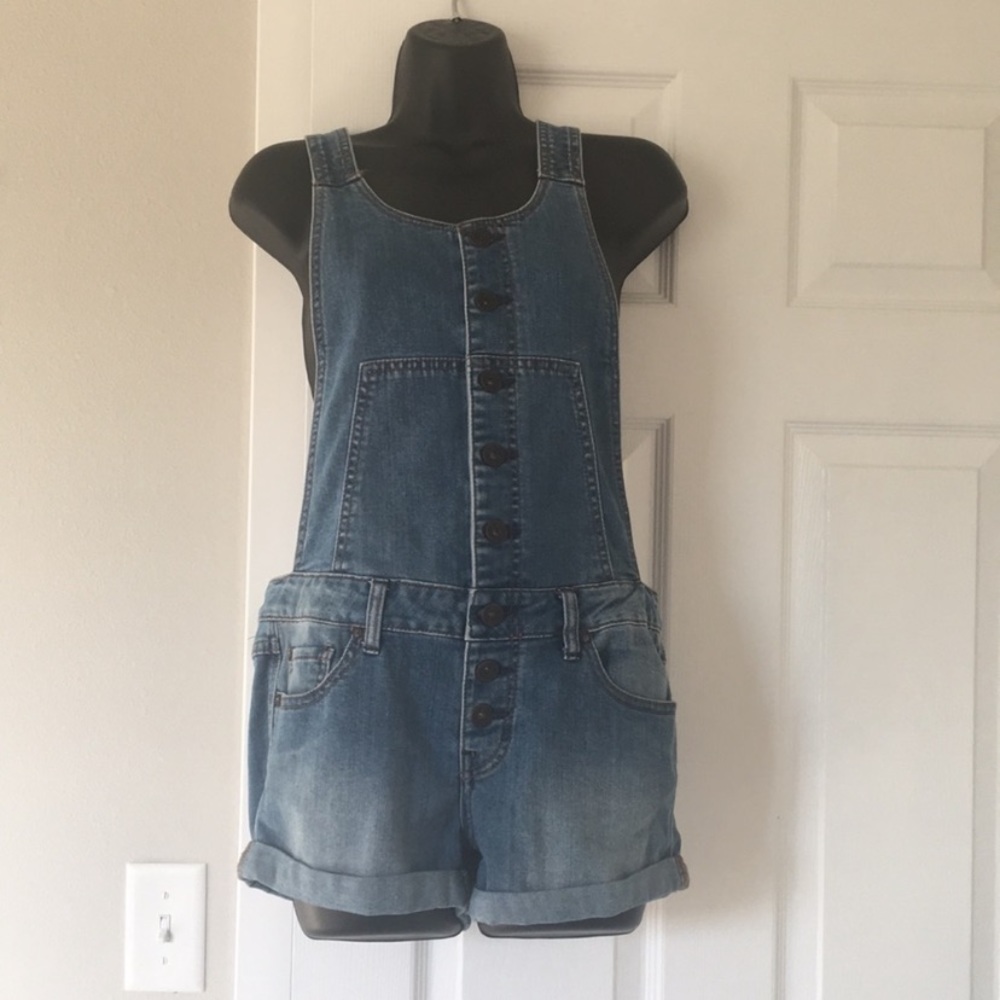 Free People denim overalls!